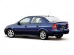 Holden Astra Sedan 1999 года